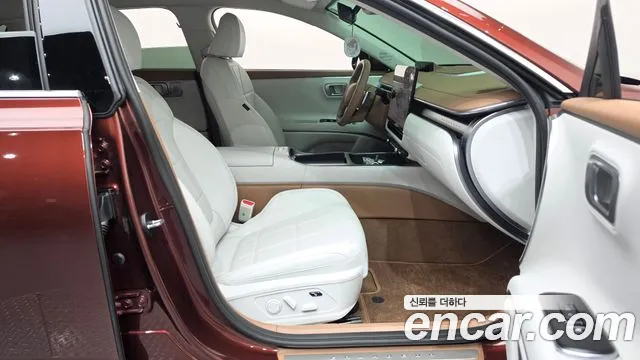 Hyundai Grandeur GN7 — Фото автомобиля 11