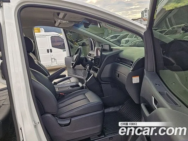 Hyundai Staria — Фото автомобиля 16