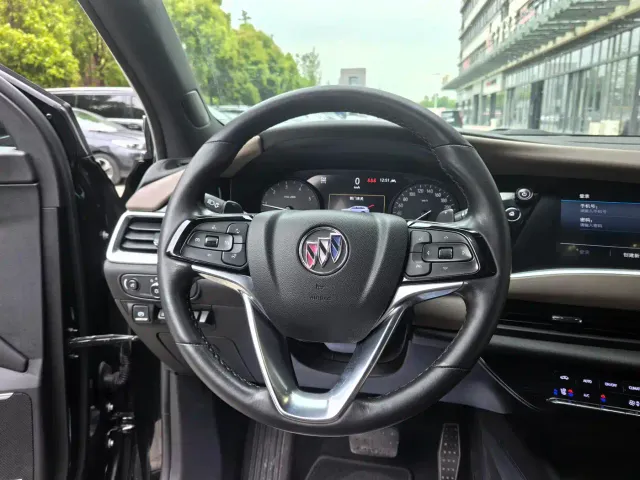 Buick Enclave — Фото автомобиля 27