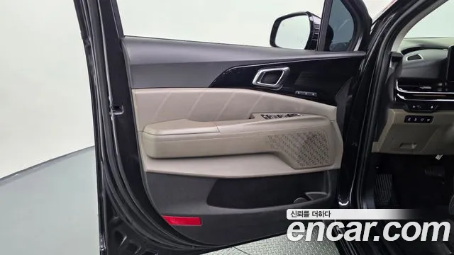 Kia Canival Новый Carnival 4 поколение 7 мест Signature — Фото автомобиля 21
