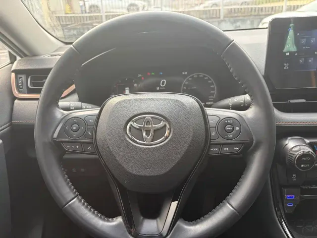 Toyota Wildlander — Фото автомобиля 16