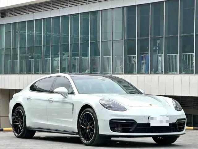 Porsche Panamera 2023 Panamera Executive Long Wheelbase 2.9T — Фото автомобиля 2