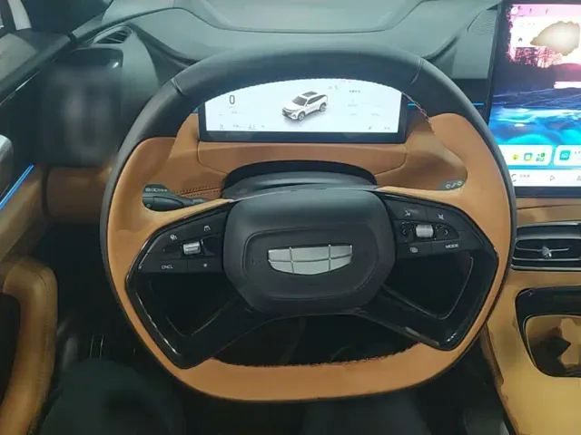 Geely Boyue L — Фото автомобиля 10