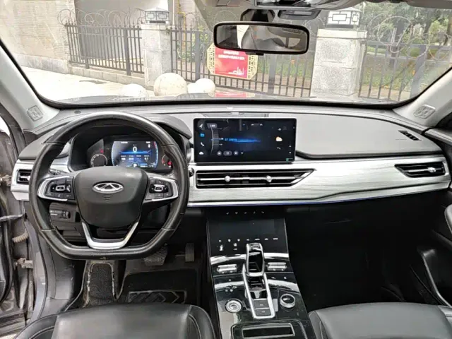 Chery Tiggo 8 — Фото автомобиля 9