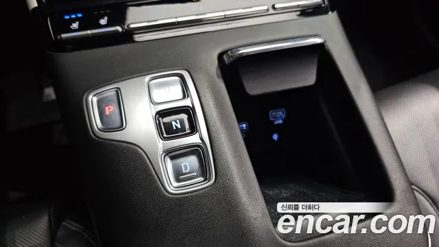 Hyundai Grandeur New — Фото автомобиля 12