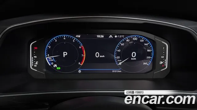 Volkswagen Tiguan — Фото автомобиля 8