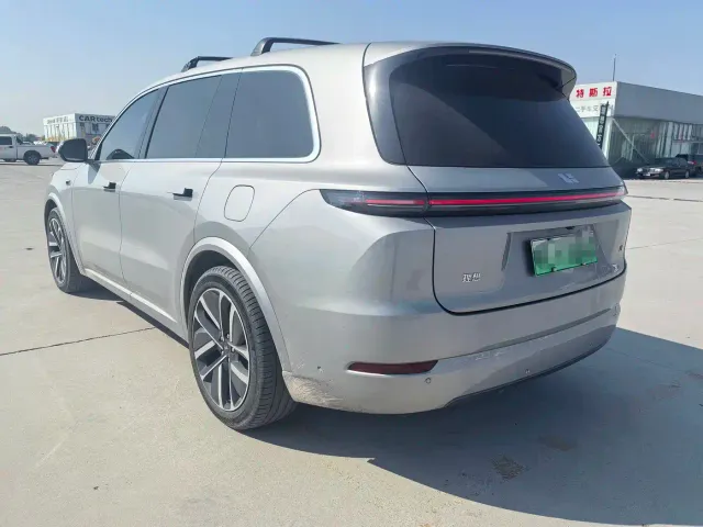 Li Auto L9 — Фото автомобиля 3