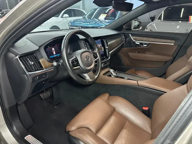 Volvo S90 — Фото автомобиля 7