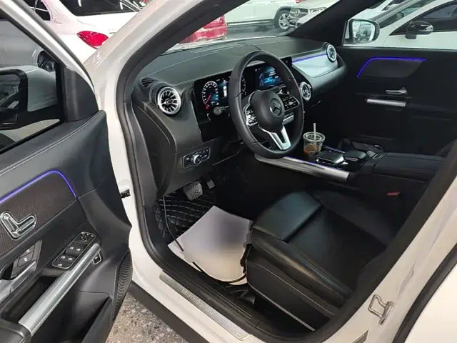 Mercedes-Benz GLA-Class — Фото автомобиля 15