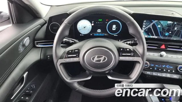 Hyundai AVANTE — Фото автомобиля 14