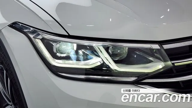 Volkswagen Tiguan — Фото автомобиля 22