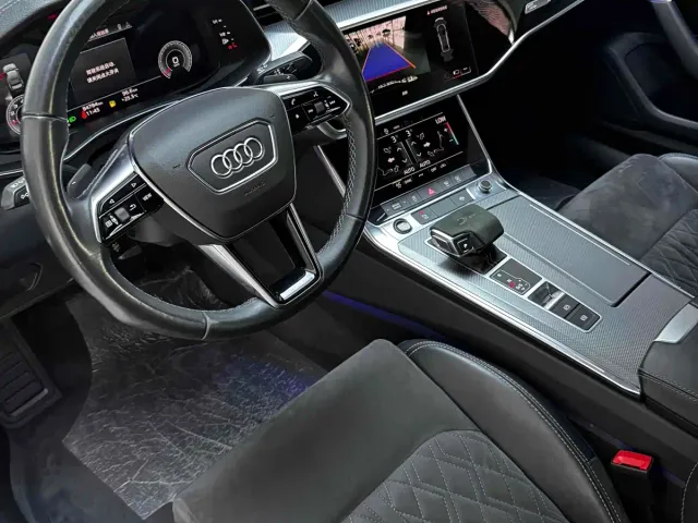 Audi A6L — Фото автомобиля 7