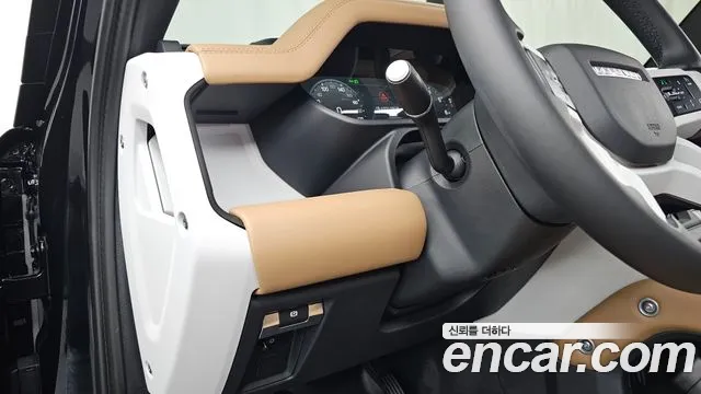 Land Rover Defender Defender (L663) 110 P300 X-Dynamic SE — Фото автомобиля 22