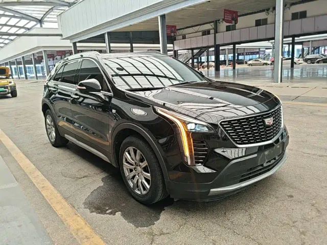 Cadillac XT4 — Фото автомобиля 3