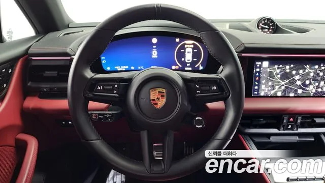 Porsche Macan — Фото автомобиля 13