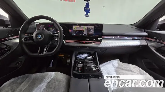 BMW 5-Series — Фото автомобиля 7