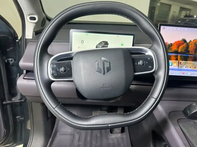 Leapmotor C16 — Фото автомобиля 11