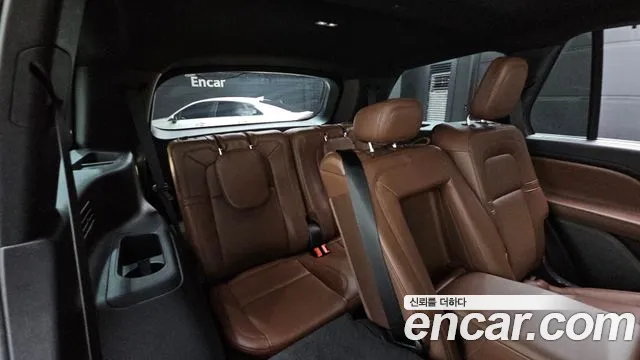 Lincoln Aviator 2nd Gen — Фото автомобиля 19
