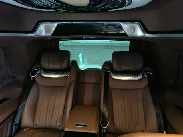 Mercedes-Benz V-Class — Фото автомобиля 7