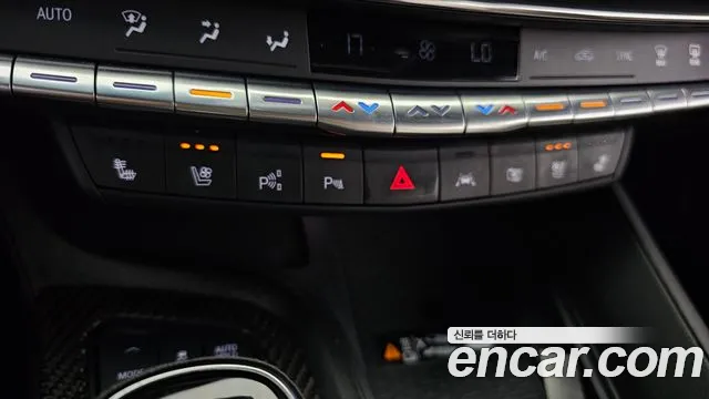 Cadillac CT5 — Фото автомобиля 27
