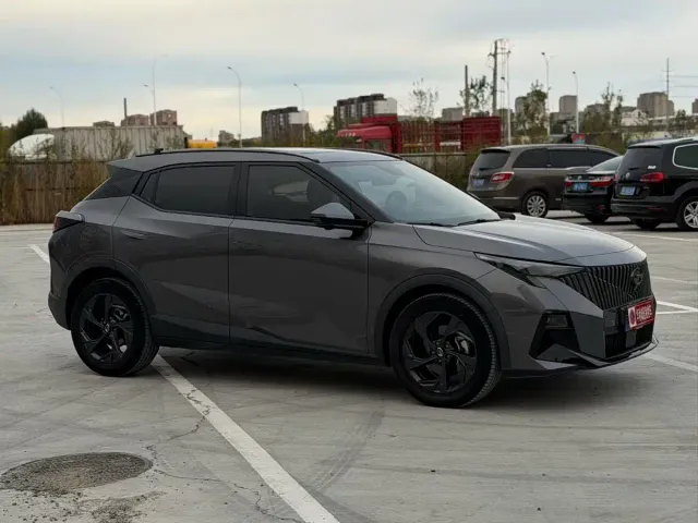 GAC Trumpchi GS3 — Фото автомобиля 3