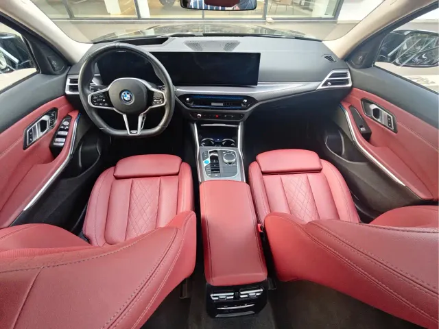 BMW i3 — Фото автомобиля 6