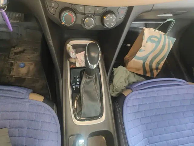 Chevrolet Monza — Фото автомобиля 13