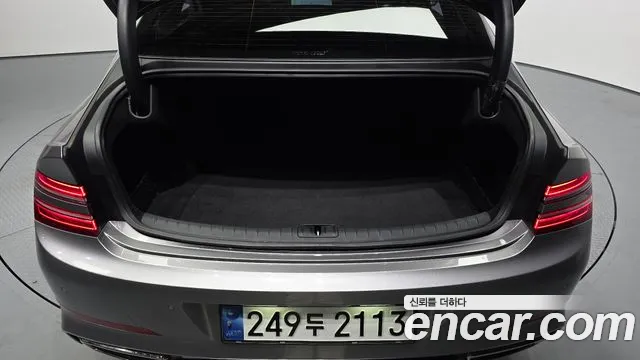 Genesis G80 Бензин 3.5 турбо AWD — Фото автомобиля 30