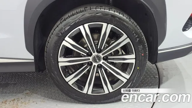 BYD Sealion 7 — Фото автомобиля 6