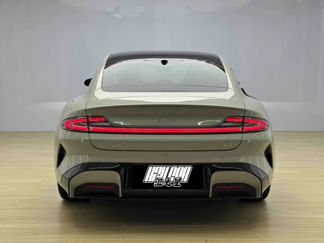 Xiaomi SU7 — Фото автомобиля 5
