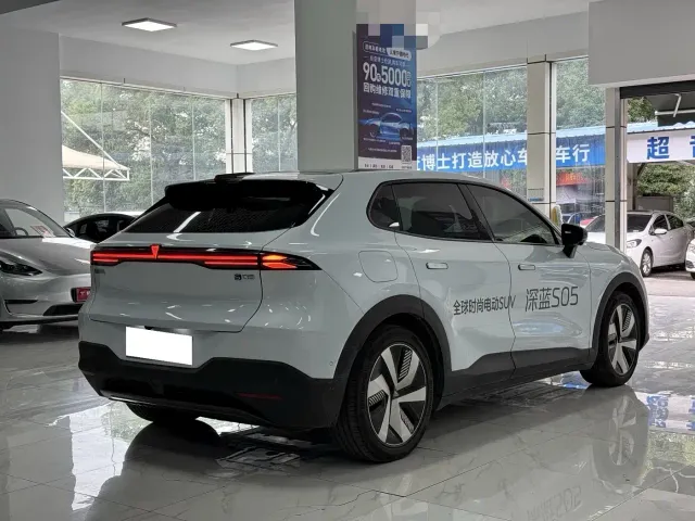 Deepal S05 — Фото автомобиля 13