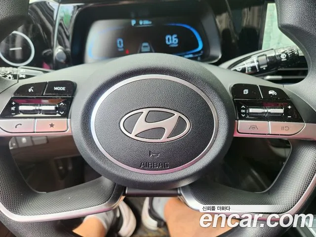 Hyundai AVANTE Новый Avante (CN7) — Фото автомобиля 11