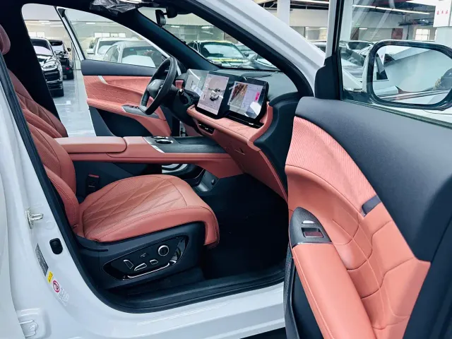 Changan CS75 Plus — Фото автомобиля 8
