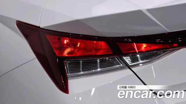 Hyundai Avante CN7 — Фото автомобиля 22