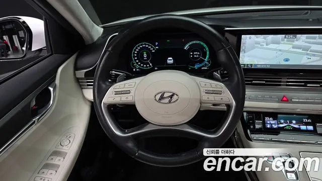 Hyundai Grandeur (New) Hybrid — Фото автомобиля 19