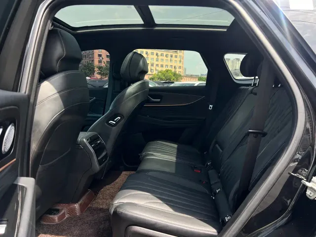 Chery Tiggo 9 — Фото автомобиля 23