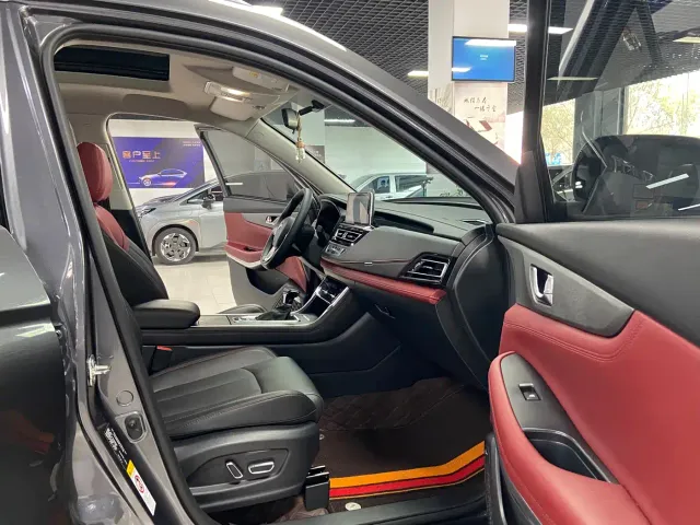 Changan CS75 — Фото автомобиля 17