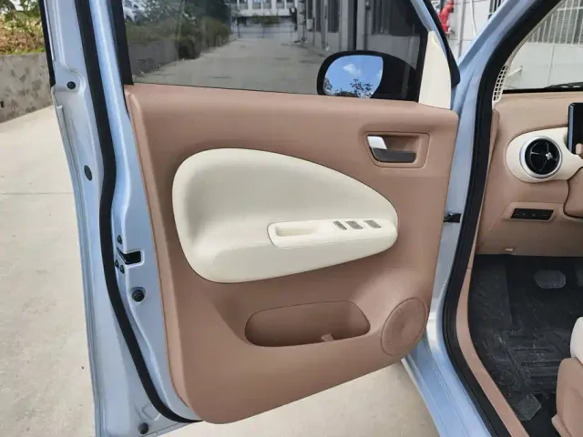 Wuling Hongguang Mini EV — Фото автомобиля 7