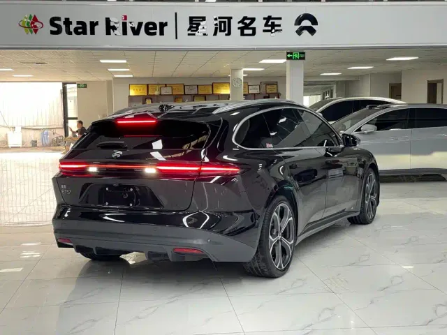 Nio ET5 Touring — Фото автомобиля 7