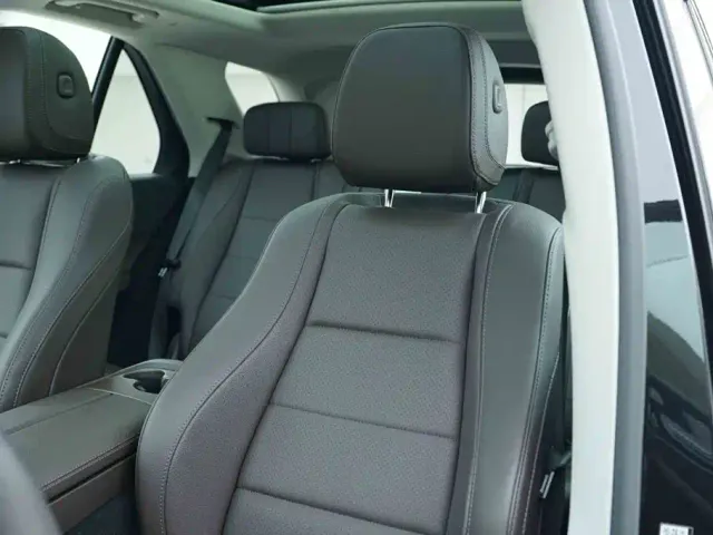 Mercedes-Benz GLE-Class — Фото автомобиля 11