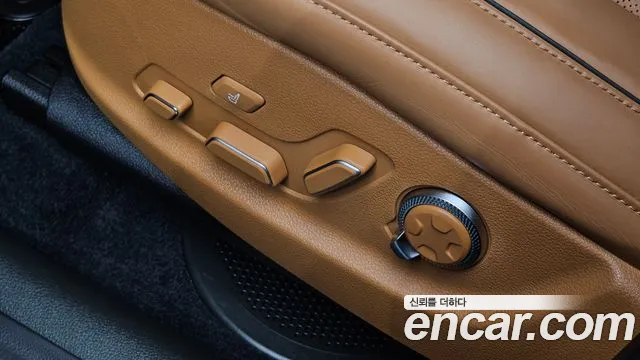 Genesis GV80 — Фото автомобиля 21