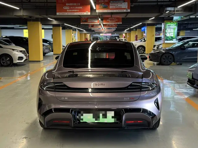 Xiaomi SU7 — Фото автомобиля 4