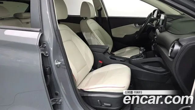 Hyundai Kona — Фото автомобиля 17