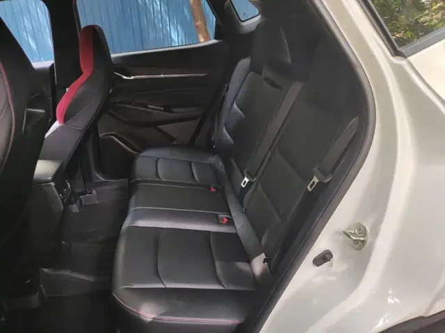 Changan X5 Plus — Фото автомобиля 16