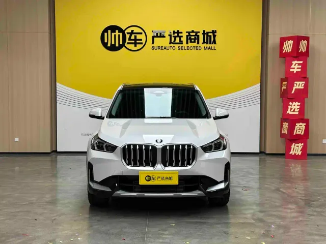 BMW X1 — Фото автомобиля 2