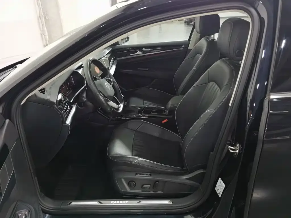 Volkswagen Passat 2022 330TSI Premium Edition — Фото автомобиля 10