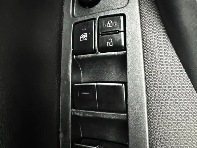 Toyota Corolla — Фото автомобиля 14