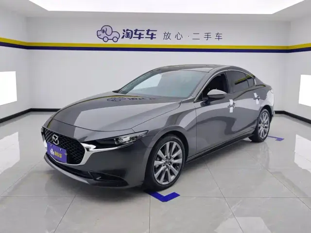 Фотография автомобиля — Mazda Axela