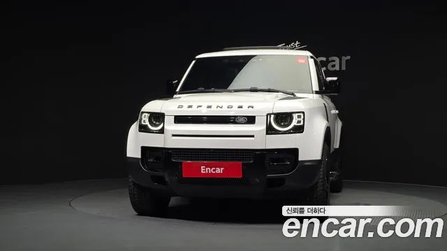 Land Rover Defender — Фото автомобиля 3