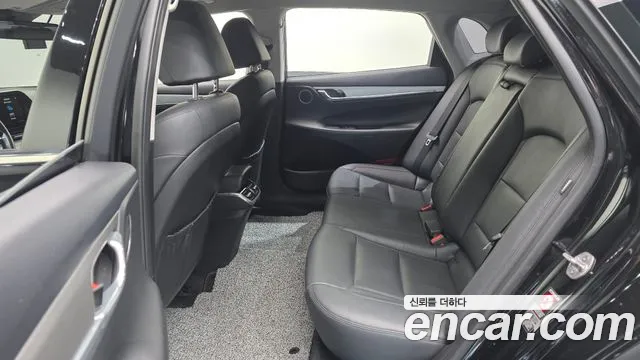 Hyundai Grandeur Новый Grandeur IG 3.0 LPi (Для проката) — Фото автомобиля 26